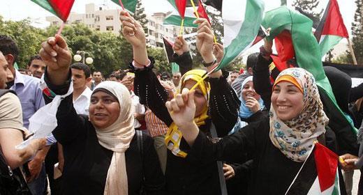 مدي 1 تي في - الأخبار : احتفالات حاشدة في غزة وترحيب دولي باتفاق وقف إطلاق النار