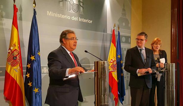 Résultat de recherche d'images pour "‫وزير الداخلية الإسباني، خوان إغناسيو زويدو،‬‎"