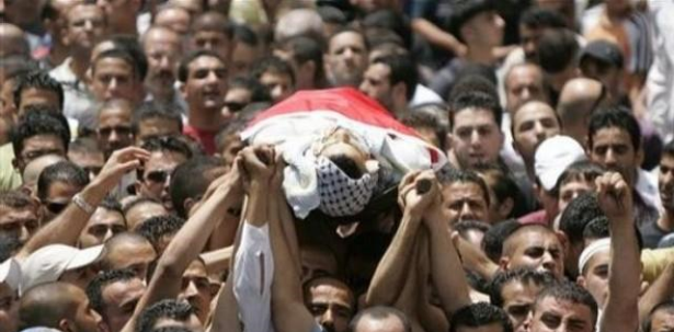 استشهاد 27 فلسطينيا وجرح أزيد من 1400 في مواجهات مع جيش الاحتلال الإسرائيلي