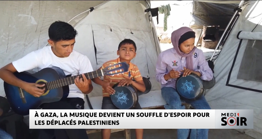 À Gaza, la musique devient un souffle d'espoir pour les déplacés palestiniens 