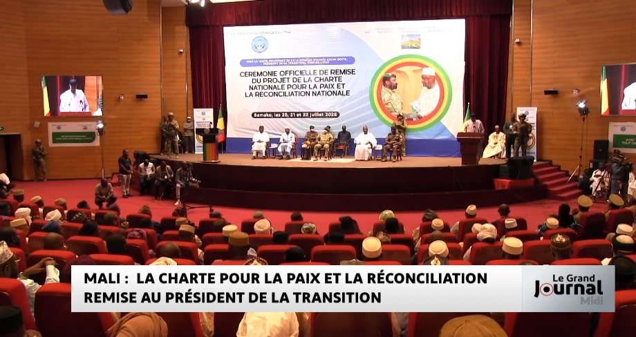 Mali : la charte pour la paix et la réconciliation remise au président de la transition 