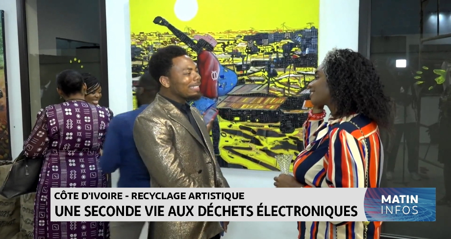 Decets Vidéo : Un artiste ivoirien transforme les déchets électroniques en ...