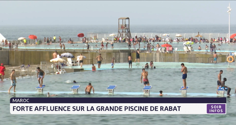 Forte affluence sur la grande piscine de Rabat