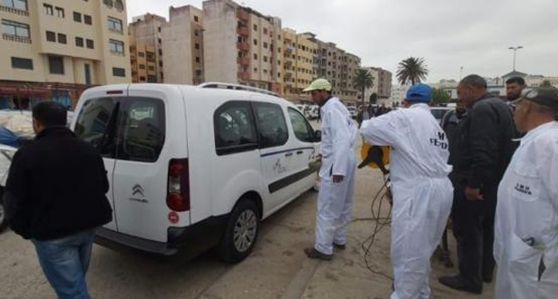 فيروس كورونا: إطلاق عملية تعقيم المنشآت ووسائل النقل العمومية بمكناس