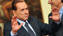 برلسكوني يقرر عدم الترشح لرئاسة إيطاليا
