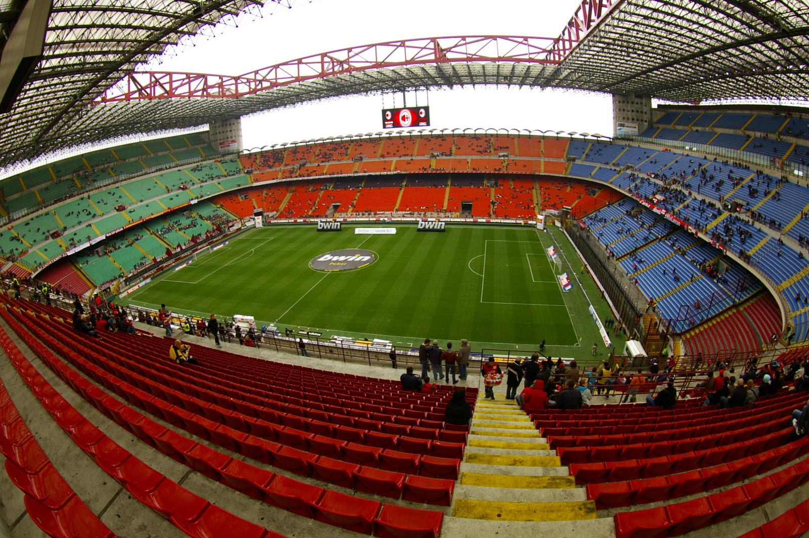 Foot/Covid: la capacité des stades italiens limitée à 5.000 spectateurs

