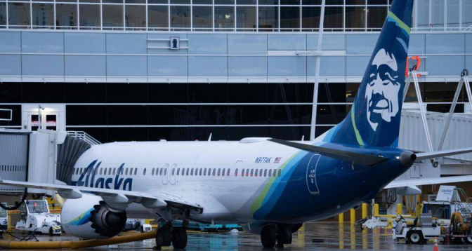 Immobilisation de Boeing 737 Max 9: Plus de 300 vols annulés