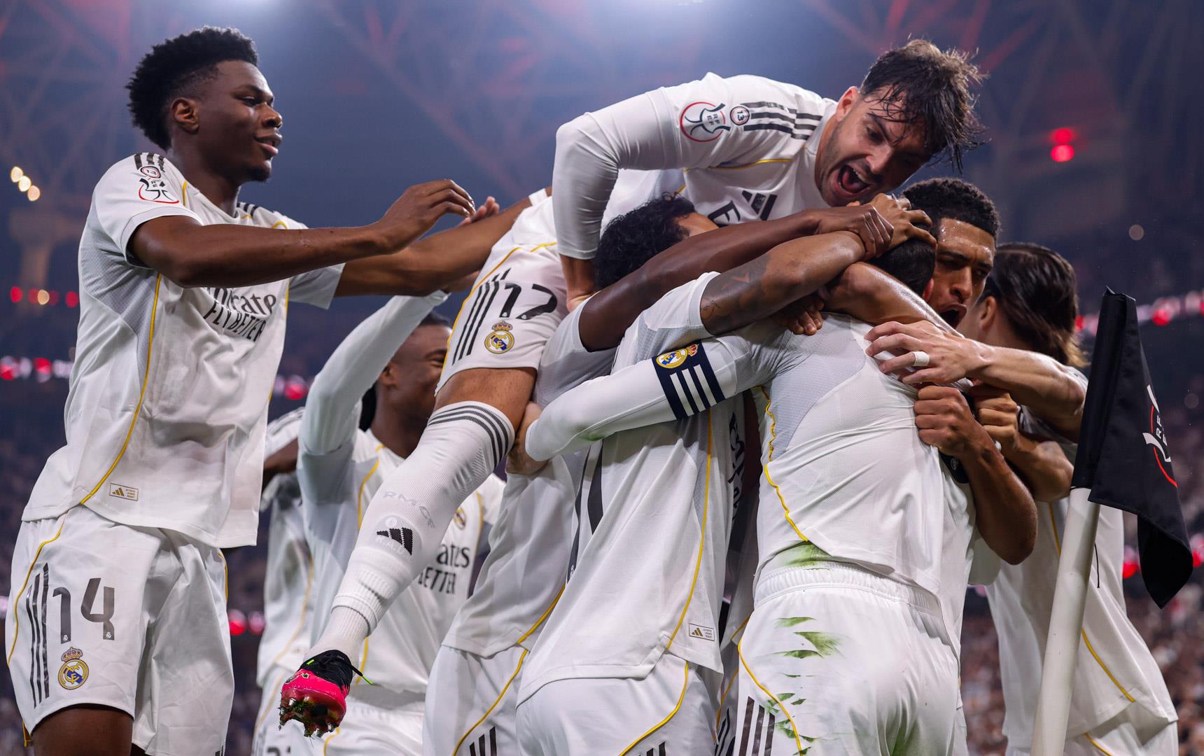 الكأس السوبر الإسبانية .. ريال مدريد يضرب موعدا في النهائي مع برشلونة بتخطي أتلتيكو