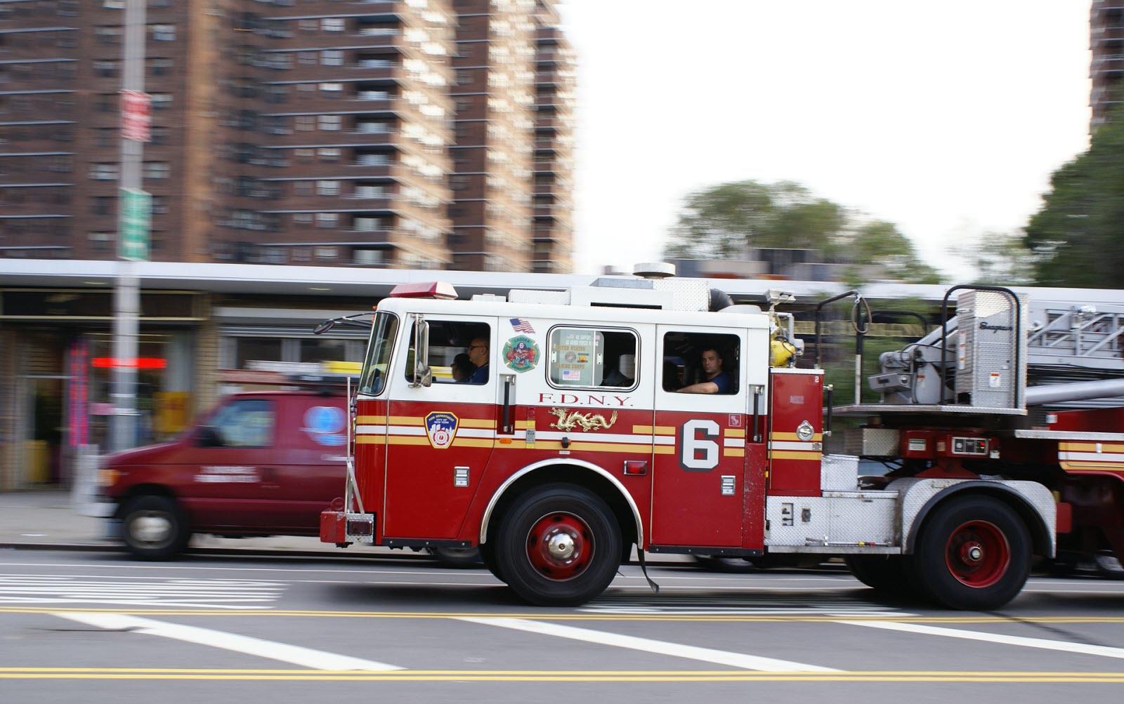  Au moins 19 morts dans un incendie à New York 

