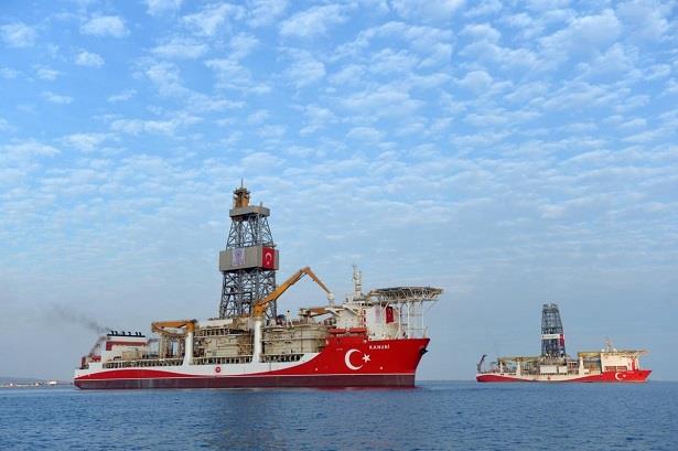 تركيا تعلن عن نجاح اختبار تدفق الغاز الطبيعي بالبحر الأسود