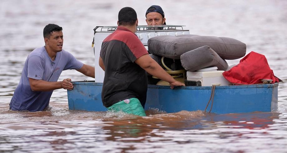 فيضانات قوية تودي بعشرة أشخاص في جنوب شرق البرازيل