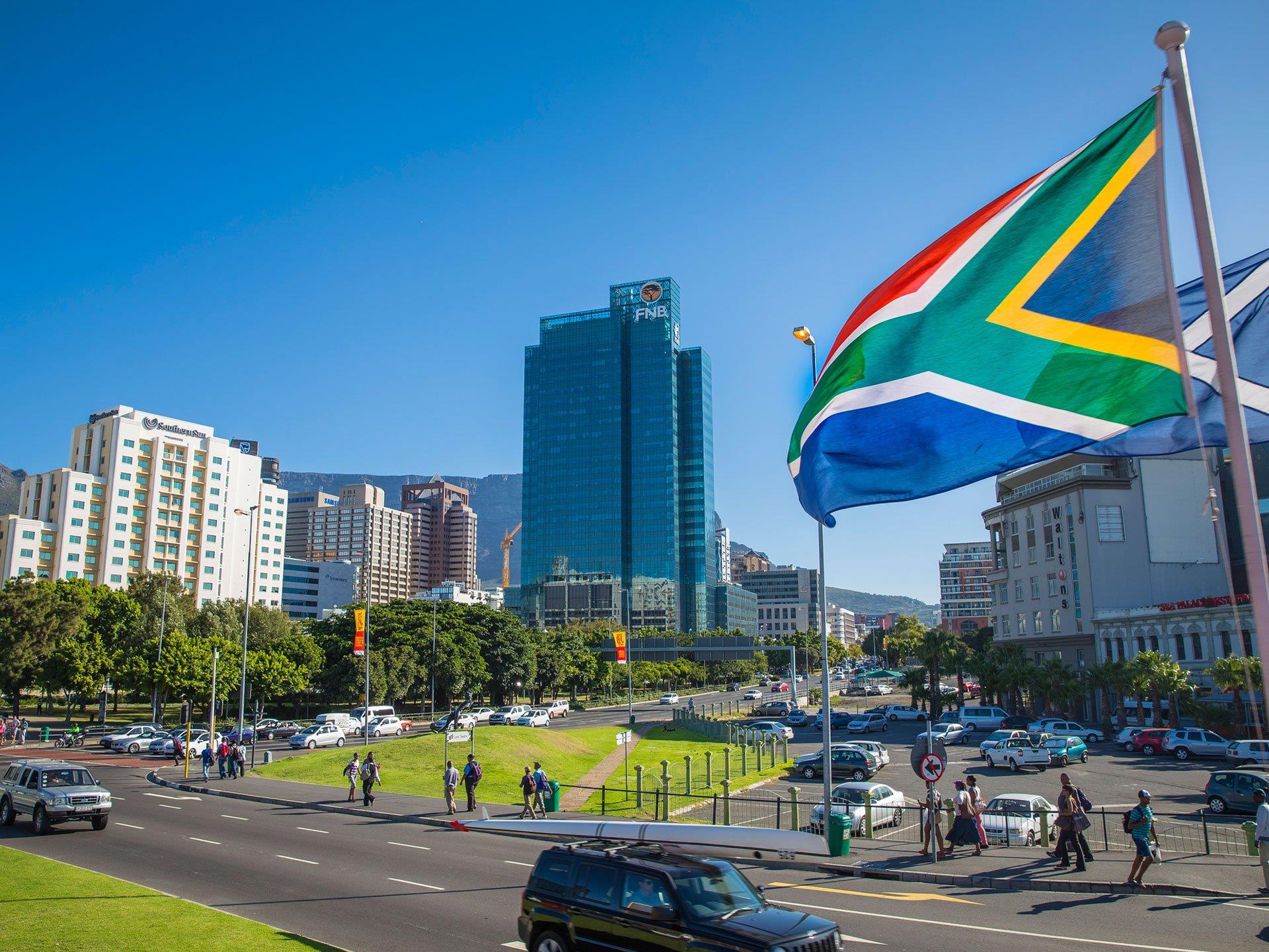 جنوب إفريقيا: الهيئة الوطنية للمتابعات تباشر دراسة تقرير حول الاستيلاء على الدولة