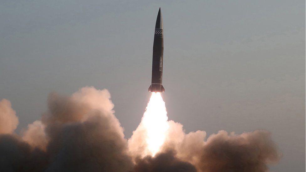 كوريا الشمالية تطلق صاروخين بالسيتين في رابع تجربة منذ بداية السنة
