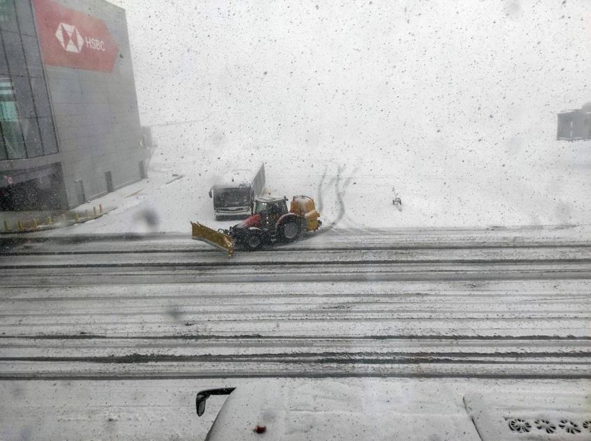 توقّف حركة الملاحة في مطار اسطنبول بسبب الثلوج