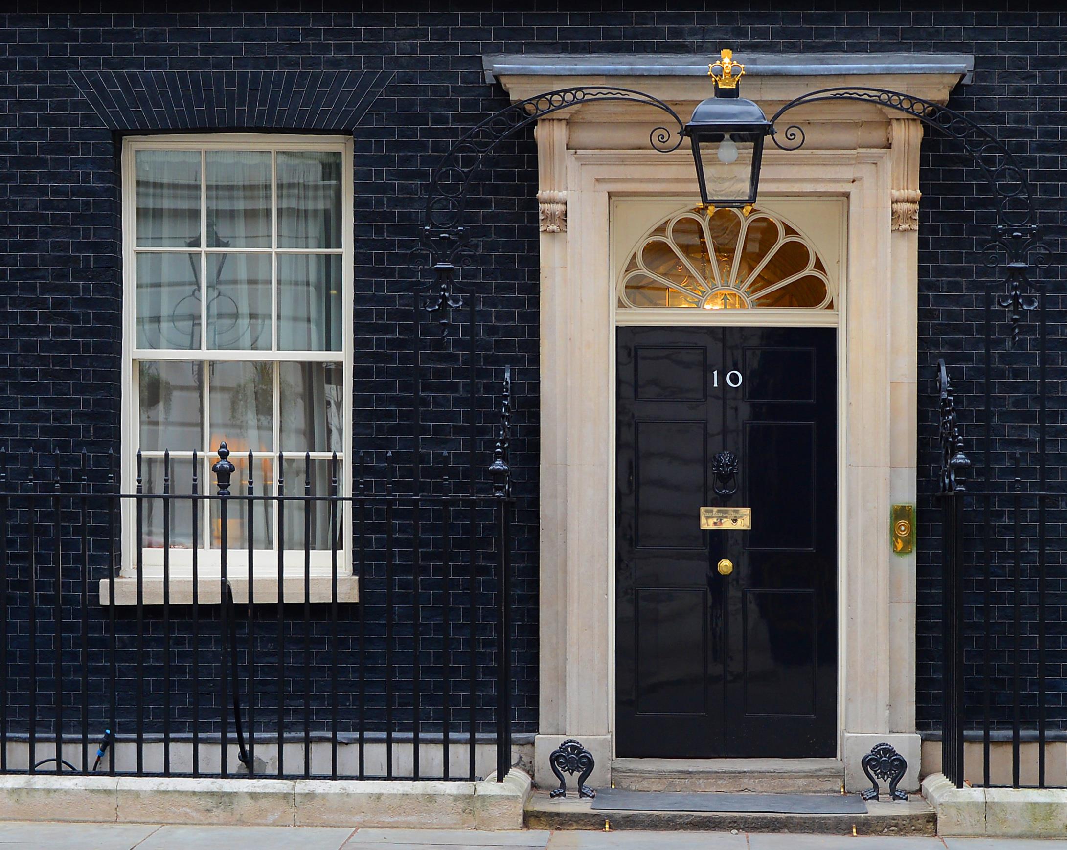 GB/Covid: ouverture d'une enquête sur les fêtes de Downing Street


