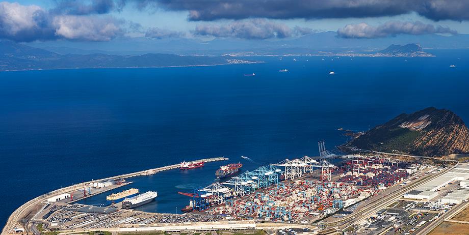 De Tanger-Méditerranée à Nador West Med et Tanger Med 3 : le continuum  d'une Vision Royale