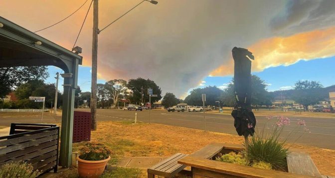 Incendies en Australie: Des milliers d’habitants appelés à évacuer