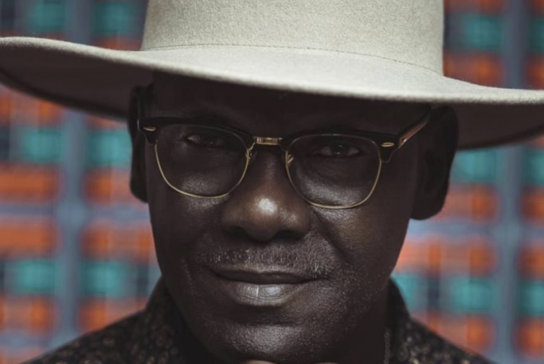 Décès du musicien sénégalais Ismaïla Touré, fondateur et membre du mythique groupe "Touré Kunda"

