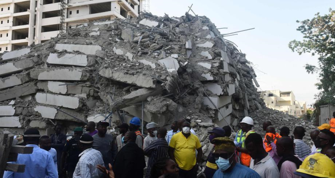 Six morts dans l’effondrement d’un immeuble dans le sud-est du Nigeria