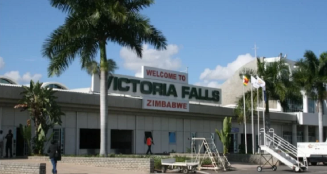 Zimbabwe :  l’avion présidentiel fait demi-tour après une alerte à la bombe à l’aéroport Victoria Falls