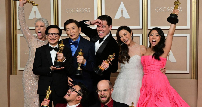 95ème cérémonie des Oscars: "Everything Everywhere All at Once" remporte 7 statuettes