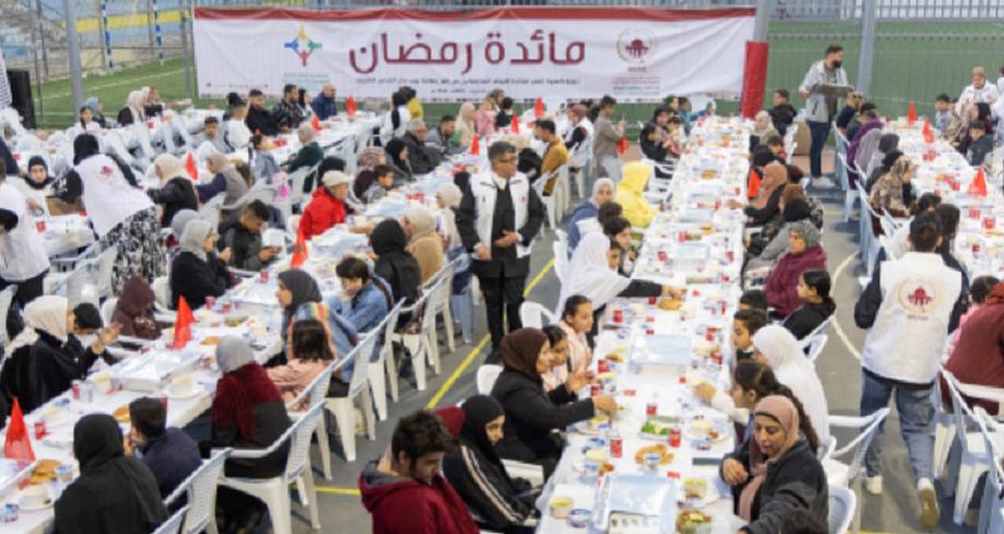 Ramadan : L’Agence Bayt Mal Al-Qods poursuit la distribution des rations alimentaires quotidiennes aux familles palestiniennes