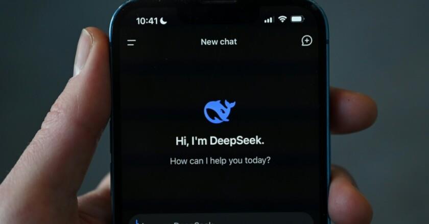 DeepSeek dévoile une mise à niveau de son modèle de langage V3