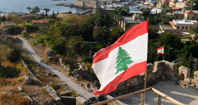 Le Liban ferme son espace aérien