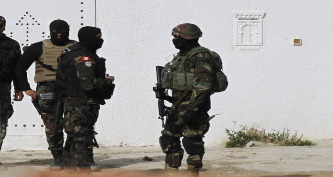 Tunisie: Deux terroristes arrêtés à la frontière avec l’Algérie

