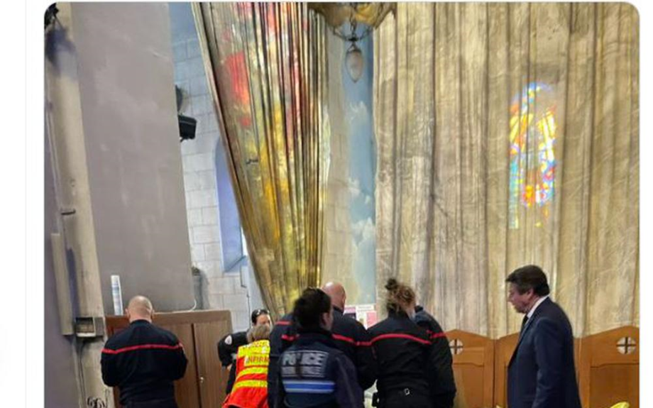 Nice: agression au couteau dans une église, un prêtre et une religieuse blessés