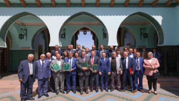 توقيع اتفاق اجتماعي بين الحكومة والاتحاد العام لمقاولات المغرب والمركزيات النقابية الأكثر تمثيلية 