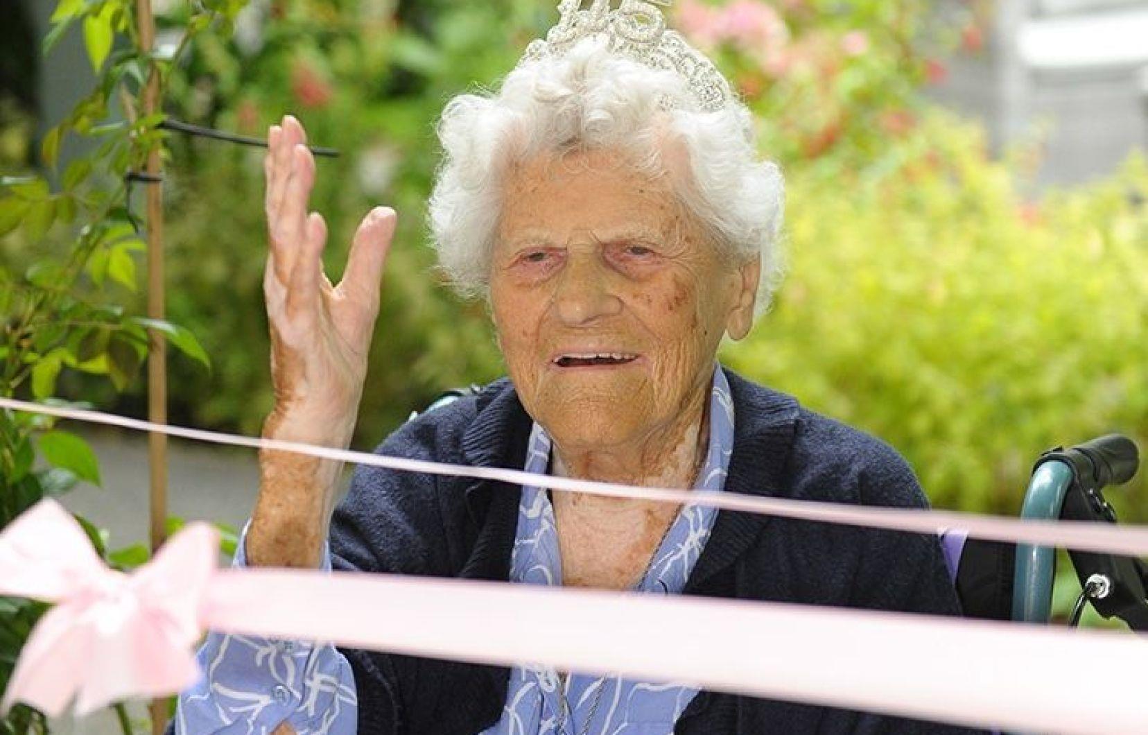Une Anglaise doyenne de l'humanité à 115 ans
