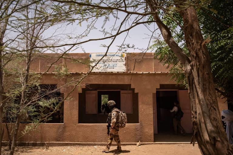 Mali: Les autorités maliennes "dénoncent" les accords de défense avec la France