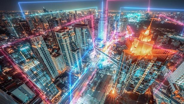 دبي تدخل عالم "ميتافيرس" الافتراضي
