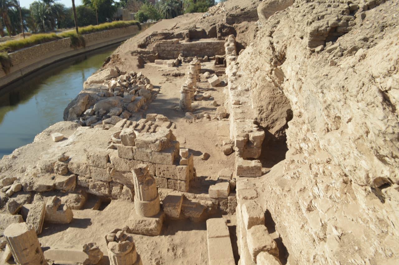 مصر.. اكتشاف كنز أثري من العصر البطلمي في سوهاج