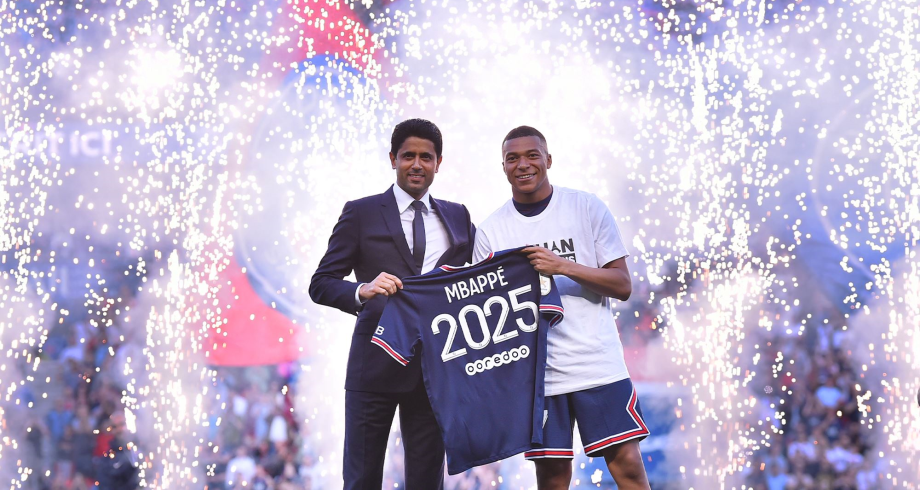 Kylian Mbappé prolonge son contrat au PSG jusqu'en 2025