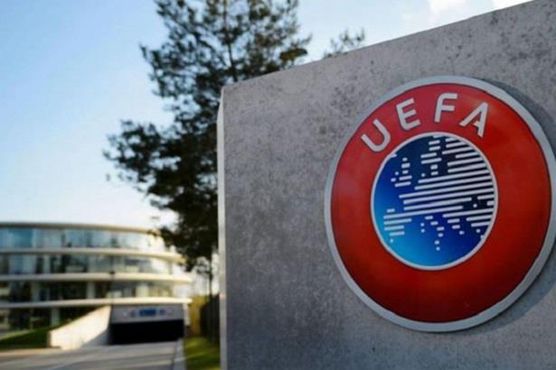 لندن تطالب الاتحاد الأوروبي لكرة القدم بتحقيق رسمي في أحداث شغب نهائي دوري أبطال أوروبا