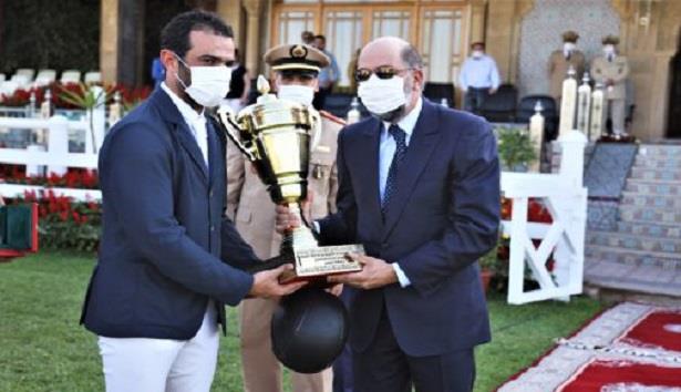 الفارس عبد السلام بناني سميرس يفوز بالجائزة الكبرى للملك محمد السادس