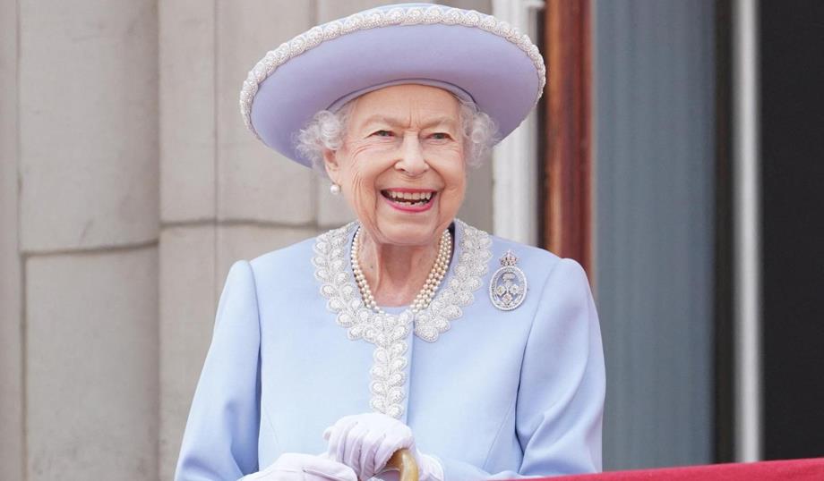 احتفالات بالذكرى السبعين لاعتلاء الملكة إليزابيث الثانية العرش البريطاني 