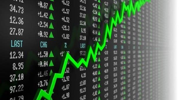 الأسهم العالمية تسجل مستوى قياسيا بسبب التفاؤل بقوة الاقتصاد