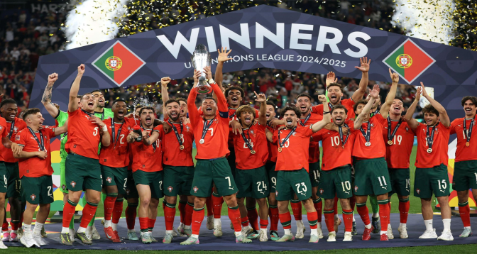 Le Portugal remporte la Ligue des nations aux tirs au but face à l'Espagne