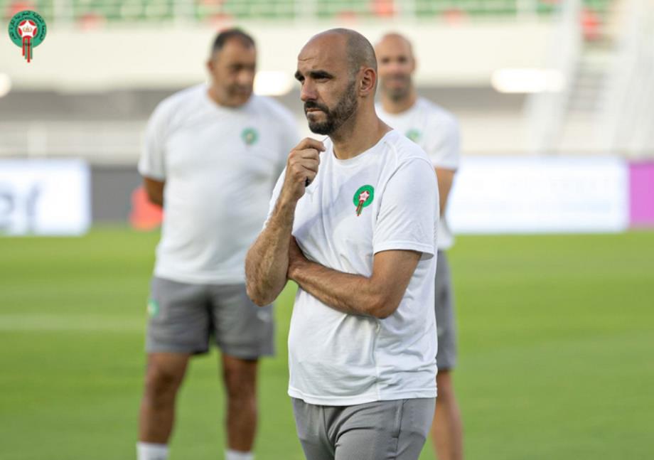 الركراكي يعترف : كنا متوسطين أمام البنين واستخلصنا الدروس