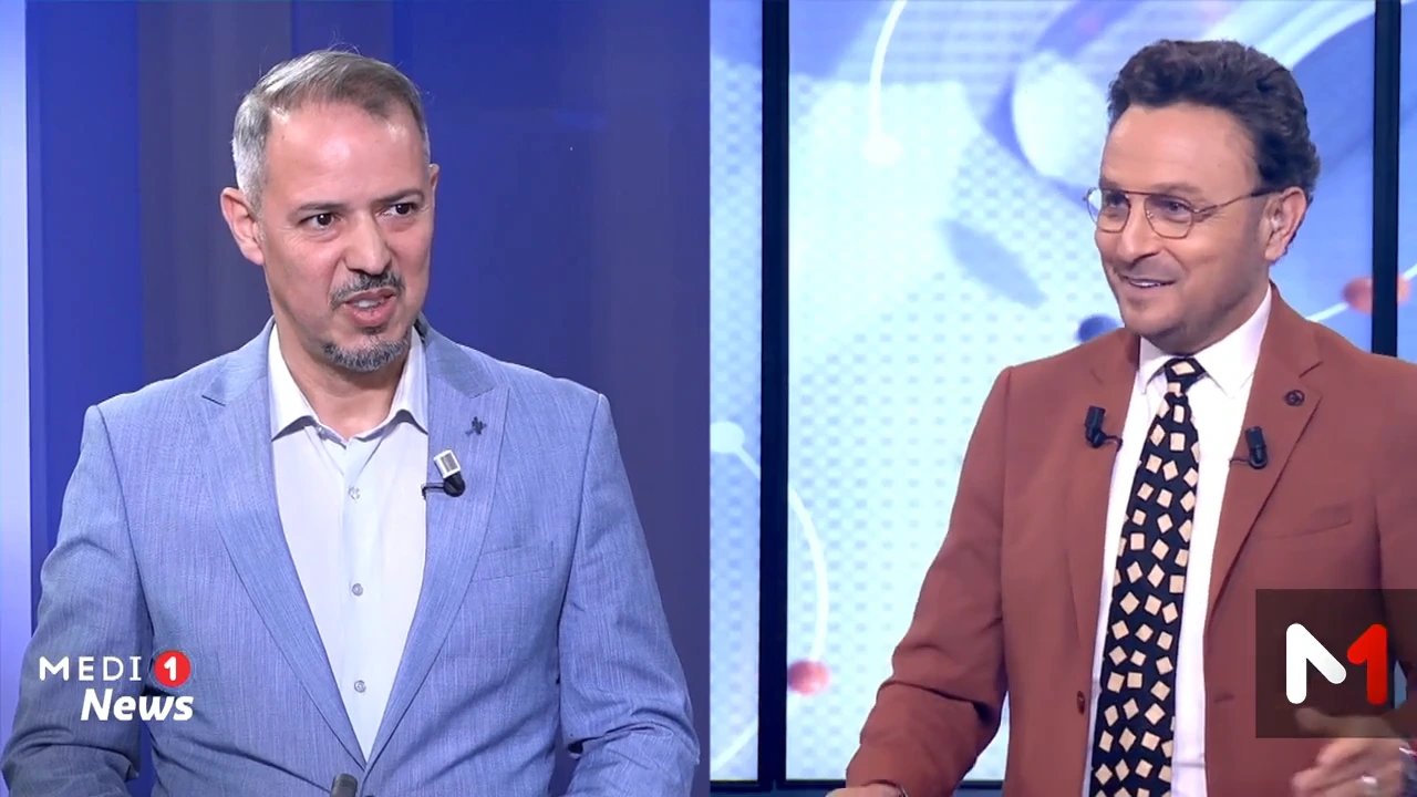 من نجيب محفوظ إلى ألبير كامو..مثقفون عالميون عاشوا شغف كرة القدم 