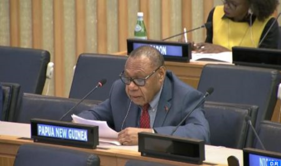 بابوا غينيا الجديدة تبرز الدعم الدولي المتزايد لمخطط الحكم الذاتي أمام الأمم المتحدة