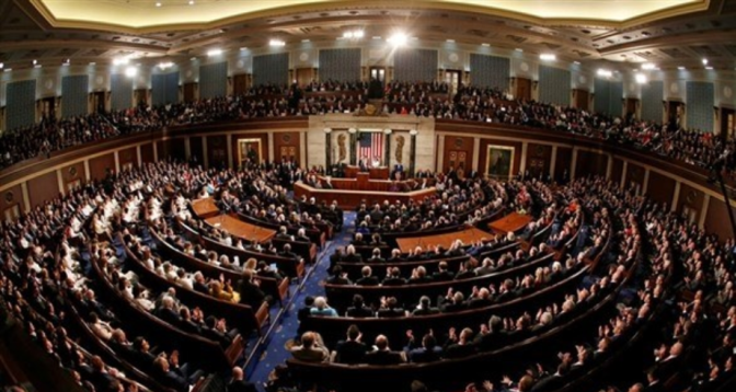 مجلس الشيوخ الأمريكي يقر مشروع قانون مراقبة الأسلحة