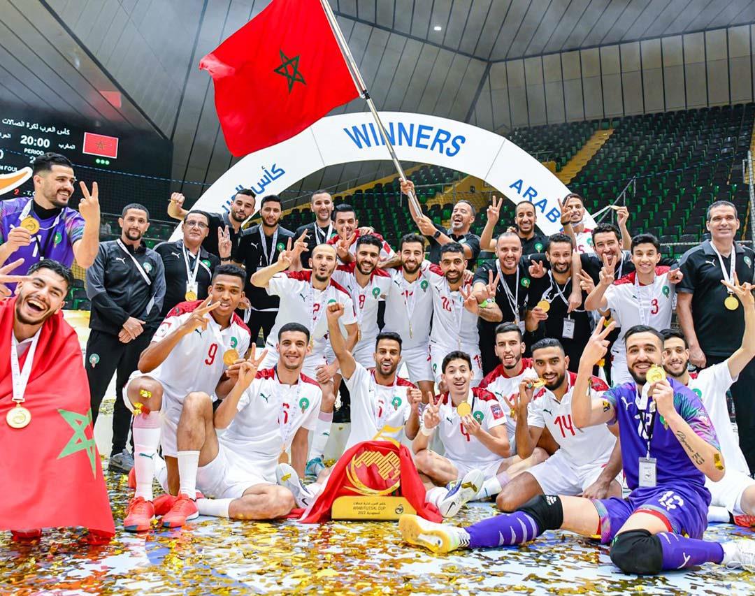المنتخب الوطني المغربي لكرة القدم داخل القاعة يعود إلى أرض الوطن متوجا بلقبه الثاني لبطولة كأس العرب