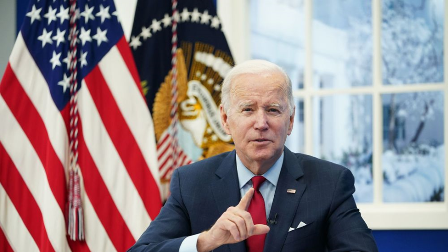 USA: Biden s'engage à renforcer la régulation des armes à feu