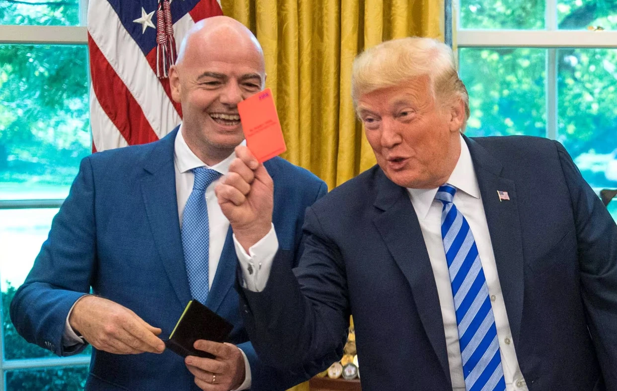 Trump confirme avoir demandé à la Fifa un réexamen du carton rouge de Balogun