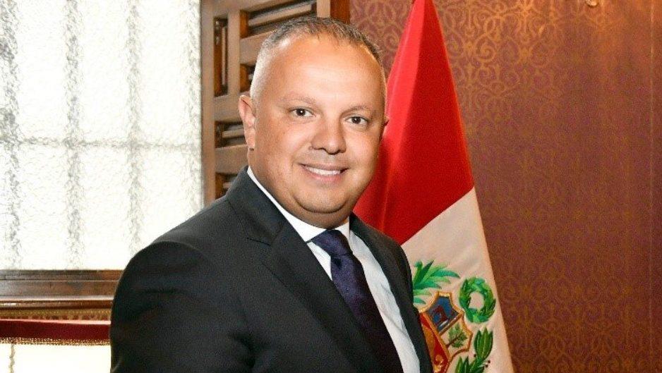 الكونغرس البيروفي يوشح سفير المغرب