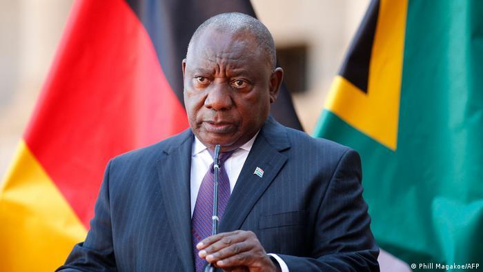 Appels à la démission du Président Ramaphosa en Afrique du Sud
